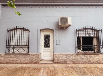 Casa · 107m² · 4 Ambientes · 1 Cochera · Propiedad de 2 Habitaciones y Garaje - Apta Crédito