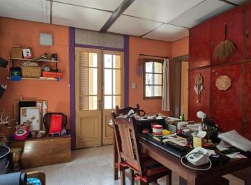 Casa de 5 ambientes, Vicente López · Casa en Venta de 3 Ambientes Mas Departamento Al Fondo Excelente Zona