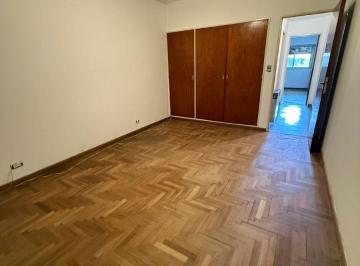 Casa de 1 ambiente, San Isidro · Casa Tipo PH en Planta Alta Sin Expensas – 3 Ambientes con Patio y Quincho – Martínez