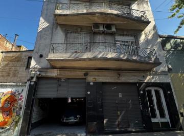 PH de 4 ambientes, Barracas · PH de 4 Ambientes - Rocha Al 1400