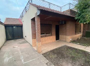 Casa de 4 ambientes, Ituzaingó · Casa Americana 4 Amb! V. Udaondo