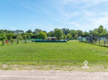 Terreno · 1035m² · Lote en Venta en El Barrio Cerrado Las Calandrias Cardales, Campana.