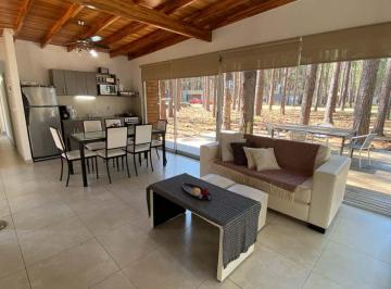 Casa de 6 ambientes, Colón · Terreno con Dos Casas en Venta en Colón, Entre Ríos