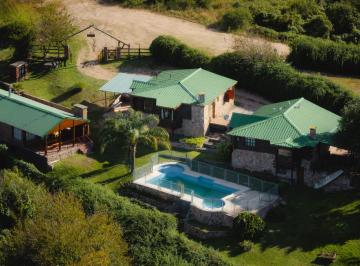 Quinta vacacional de 4 ambientes, Villa Carlos Paz · Cabañas Solar del Lago (Villa Carlos Paz Córdoba)