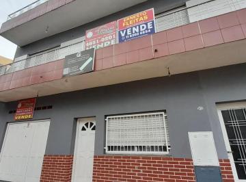 PH · 100m² · 2 Ambientes · 1 Cochera · En Venta PH en Planta Baja en Lomas del Mirador