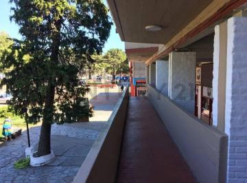 Departamento · 52m² · 3 Ambientes · Departamento 3 Ambientes en Venta Centro de Pinamar