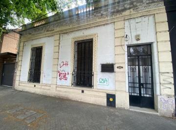 Casa · 123ha · 4 Ambientes · Venta Casa 3 Dorm. Apto Profesional