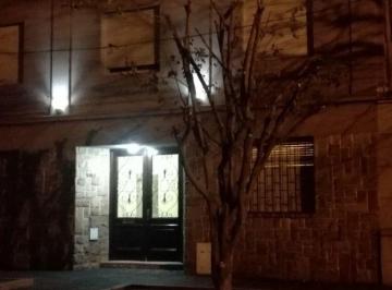 Departamento de 3 ambientes, Lomas de Zamora · Acevedo 1490 Banfield
