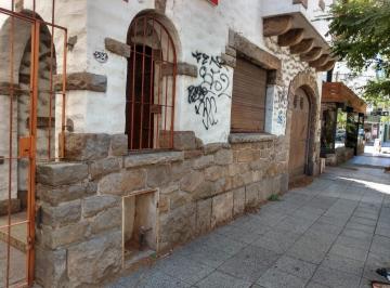 Casa · 188m² · 6 Ambientes · 1 Cochera · Chalet Marplatense en Venta - Gascón 2927, Mar del Plata