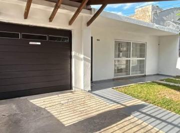 Foto · Venta Casa 3 Dorm. Barrio Residencial San Roque Sobre Av Fuerza Aerea