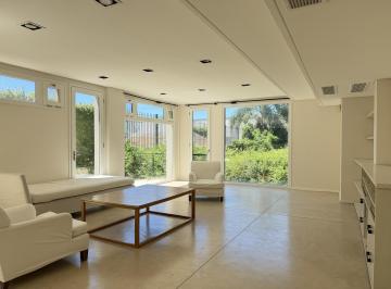 Casa · 360m² · 7 Ambientes · 1 Cochera · Residencia Exclusiva en Ven 3 Plantas con 4 Dorm. Barrio Parque - Palermo Chico