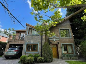 Casa · 170m² · 5 Ambientes · 1 Cochera · Casa en Venta en Barrio Privado Club de Campo La Tradicion