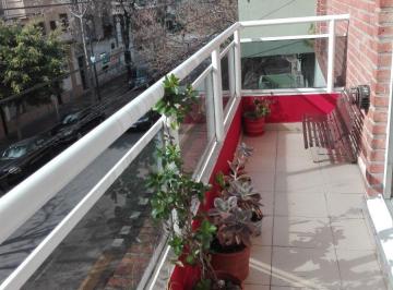 Departamento de 2 ambientes, Parque Patricios · *apto Credito* 2 Ambientes/ Al Frente/ 2 Balcones/ 43 M/ Luminoso