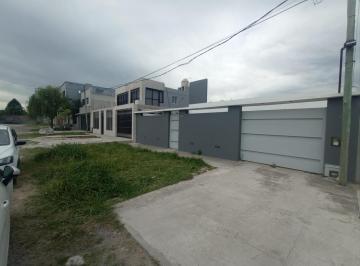 Casa · 65m² · 2 Ambientes · 1 Cochera · Casa en Venta en La Plata
