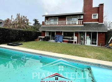 Casa · 390m² · 5 Ambientes · 2 Cocheras · Venta de Casa 5 Ambientes en Banco Provincia