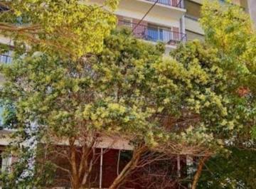 Departamento de 2 ambientes, San Isidro · Se Vende Departamento en Roque Saenz Peña 300, San Isidro.