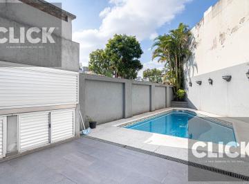 Casa · 20m² · 5 Ambientes · 2 Cocheras · Venta Casa con Pileta y Parrilla en Villa del Parque