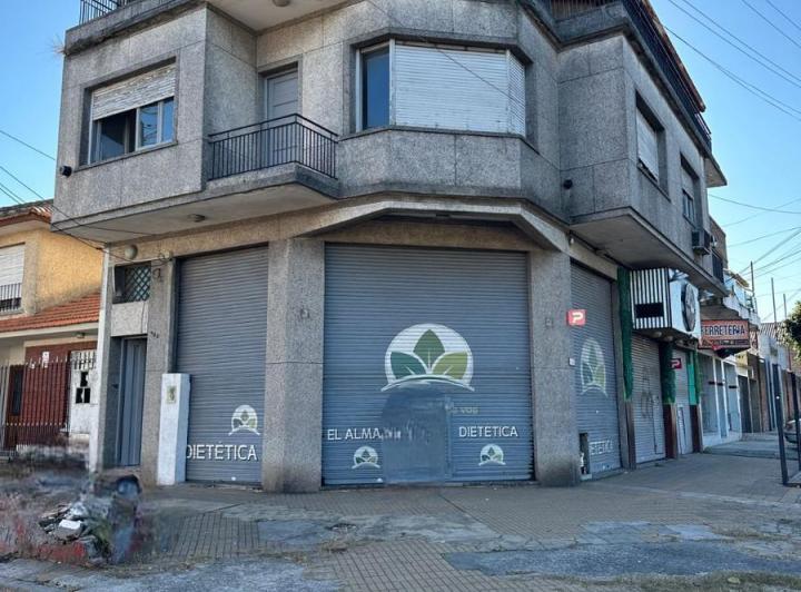 Casa · 255m² · 6 Ambientes