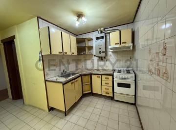 PH · 30m² · 2 Ambientes · Venta de PH 2 Ambientes en Villa Lugano!