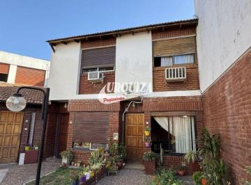 Casa de 3 ambientes, La Matanza · Dúplex en Venta C/ Cochera en Ramos Mejía