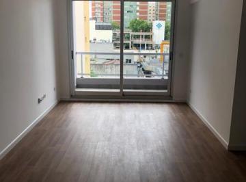 Departamento · 77m² · 4 Ambientes · 1 Cochera · Departamento en Venta 4 Ambientes con Espacio Guarda Coche Villa Crespo
