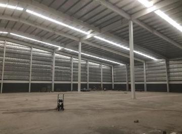 Depósito · 1700m² · 5 Cocheras · Depósito en Pilar