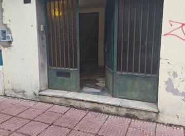 PH · 227m² · 3 Ambientes · 1 Cochera · PH en Venta 3 Ambientes con Jardín y Cochera