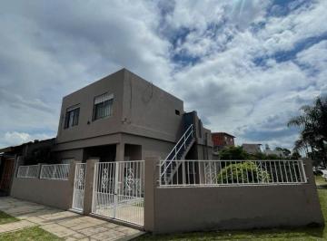 Casa de 2 ambientes, Morón · Excelente Casa PH. Patio y Cohera Independientes