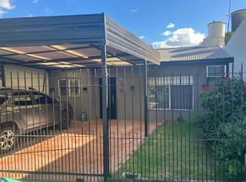 Casa · 140m² · 4 Ambientes · 2 Cocheras · Casa en Venta Berazategui