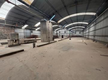 Bodega-Galpón · 3000m² · Espectacular Edificio/ Galpon Sup 3000 m² con Montacargas y Doble Acceso Vehicular! Gavilan 2000