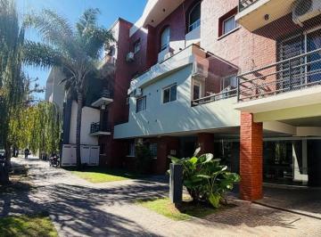Departamento · 42m² · 2 Ambientes · Departamento en Venta en Lomas de Zamora, G. B. a. Zona Sur, Argentina