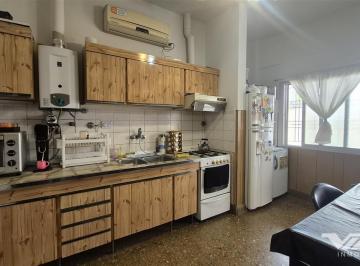 PH · 62m² · 3 Ambientes · En Venta PH 3amb, Independiente con Patio y Terraza. Florida Oeste (Apto Credito)