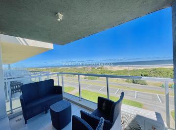 Foto1 · Penthouse de 3 Dorm. en Primera Línea del Mar, Playa Brava Punta del Este