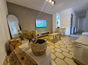 Casa de 5 ambientes, Córdoba · Casa con 2 Departamentos Independientes Ideal Para Vivir y Generar Renta