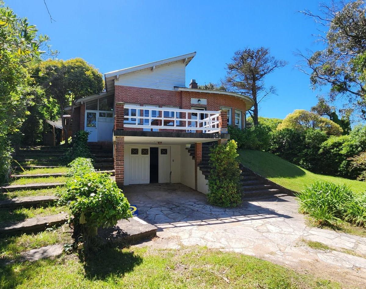 Del Buen Orden 856, B7167 Pinamar, Provincia de Buenos Aires, Argentina, Pinamar, Buenos Aires, Argentina.