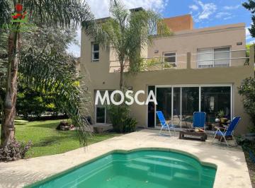 Casa · 187m² · 5 Ambientes · 2 Cocheras · Casa con Pileta Banco Provincia