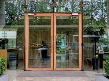 Departamento · 83m² · 2 Ambientes · 1 Cochera · Venta Piso Forum Una Suite Vestidor Toilette Cochera Baulera Impecable Forum Excelente Plano