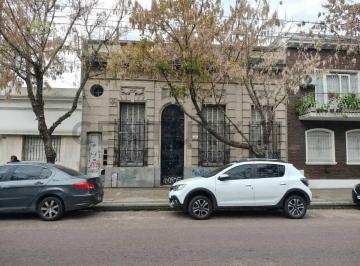 Casa · 649m² · Casa en Venta | 45 Entre 3 y 4 | Usd 270.000