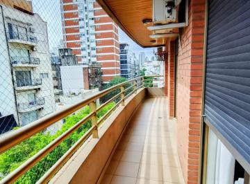 Departamento de 4 ambientes, Recoleta · Hermoso 4 Amb! 2 Baños Completos! Cochera Fija Cubierta!