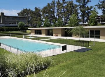 Casa de 3 ambientes, Pilar · Dúplex en Venta C/ Cochera en Bosque Alto