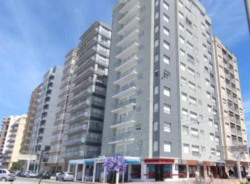Departamento de 2 ambientes, Miramar · Departamento de 39 m² con 1 Dormitorio en Venta en Miramar, Frente Al Mar