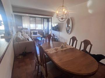 Departamento de 3 ambientes, Mar del Plata · Venta. Departamento 3 Amb con Dependencia y Cochera.