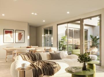 Casa · 114m² · 5 Ambientes · Casa de Pasillo de 3 Dorm. con Terraza y Pileta a Mentros de Bv. Oroño y Av Pellegrini