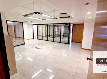 Oficina comercial de 8 ambientes, Recoleta · Alquiler Oficina de 226 m + 2 Cocheras Recoleta