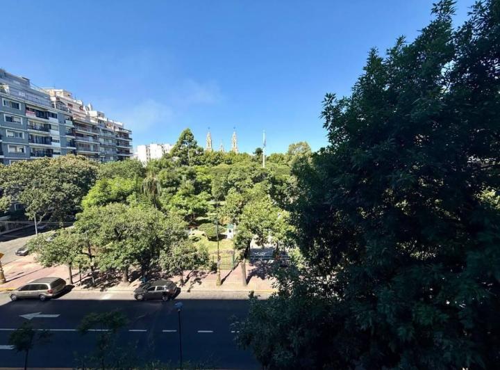 Departamento · 170m² · 4 Ambientes · 1 Cochera