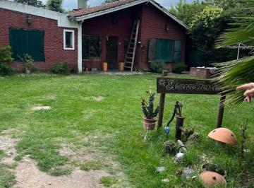 Casa de 4 ambientes, General Rodríguez · Oportunidad Unica de Casa Quinta en Barrio Solares del Oeste