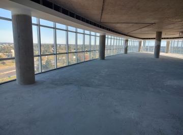 Oficina comercial · 450m² · 1 Ambiente · 2 Cocheras · Oficina Corporativa de 450 m Ingreso Inmediato.