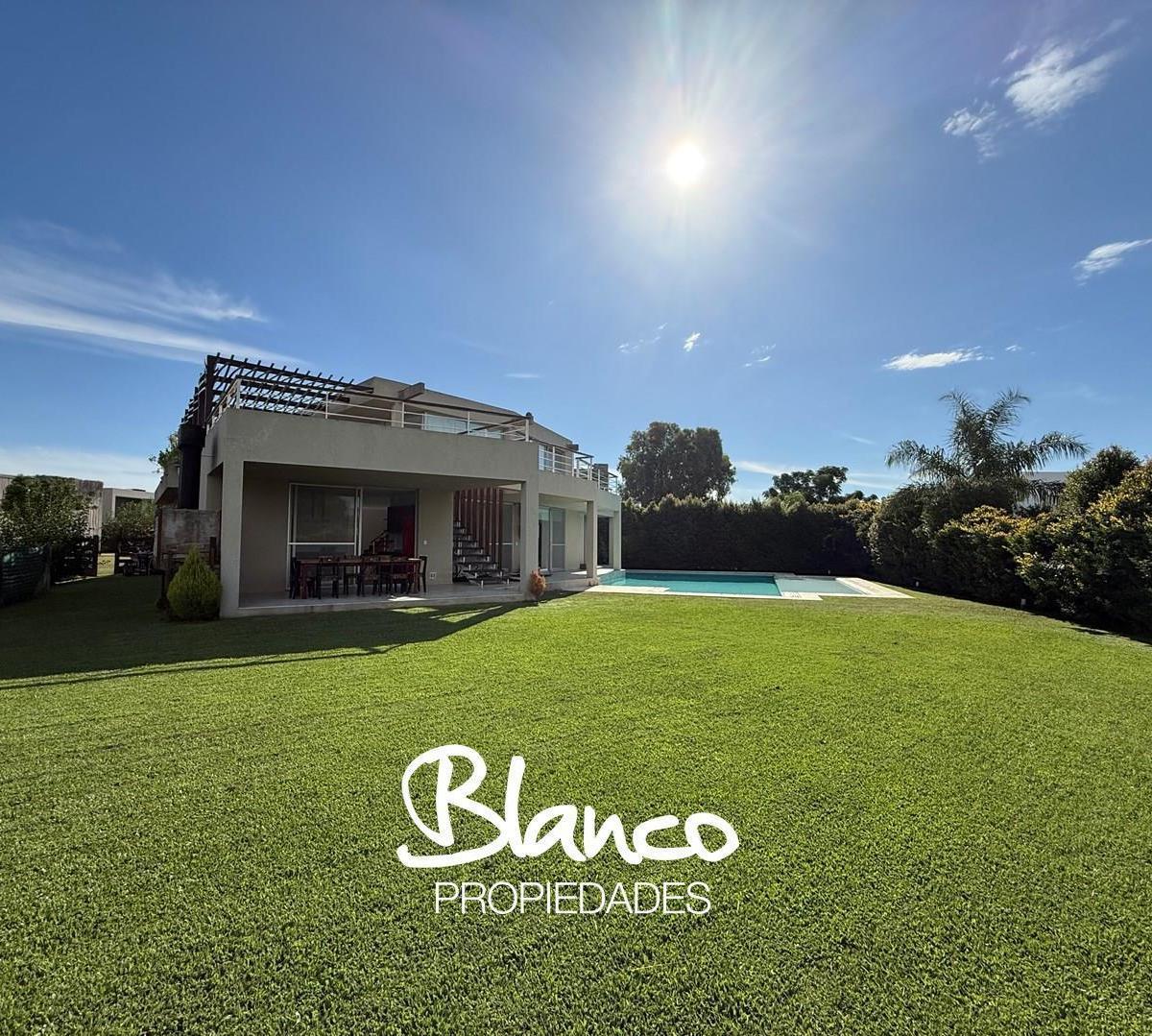 Haras Santa María - El Atardecer 700