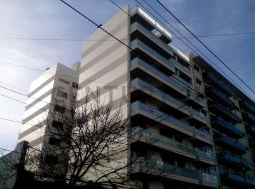 Departamento · 41m² · 2 Ambientes · 1 Cochera · Departamento Dos Ambientes a Estrenar Al Frente