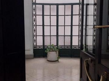 Oficina comercial · 36ha · 2 Ambientes · Regias Oficinas Ubicadas en El Histórico Edificio - Pasaje Urquiza